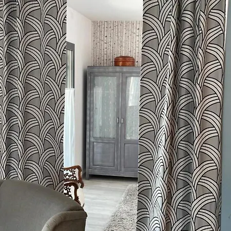 Studio Aix-Les-Bains, 1 Piece, 2 Personnes - Fr-1-617-56 إيكس ليه با