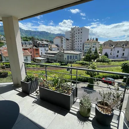Studio Aix-Les-Bains, 1 Piece, 2 Personnes - Fr-1-617-56