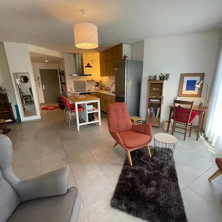 Studio Aix-Les-Bains, 1 Piece, 2 Personnes - Fr-1-617-56